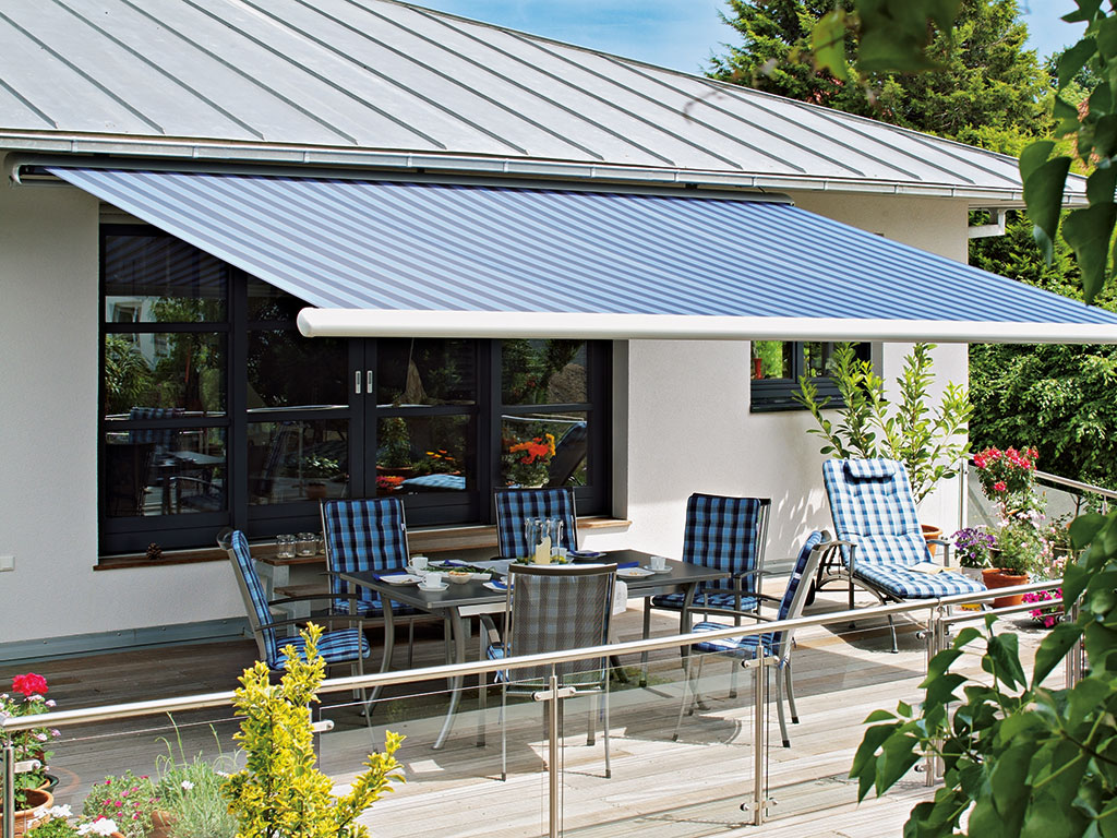Terrasse mit Markise